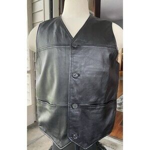 Wilsons Pelle Studio Leather Men's Vest Size XL Lined Two Pockets Adjustable